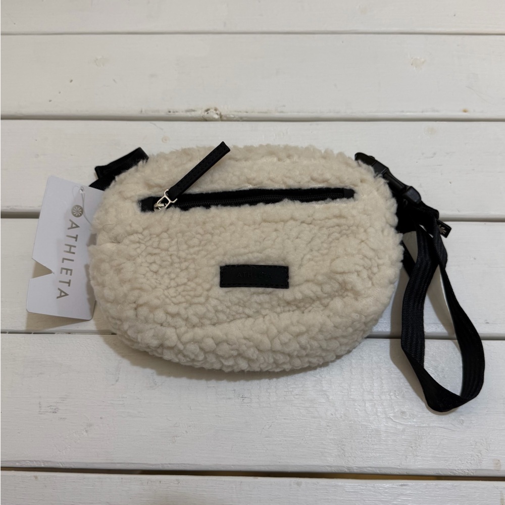 Athleta All About Ivory Shearling Belt Bag Fanny Pack
